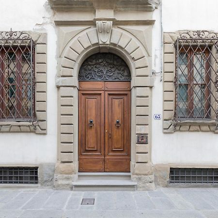 A Touch Of History, In Santa Reparata 佛罗伦萨 外观 照片
